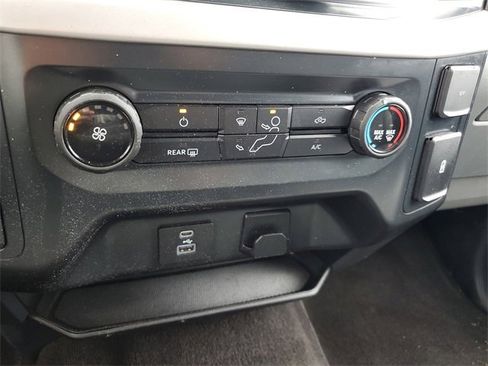 Used 2022 Ford F150 XLT image 21