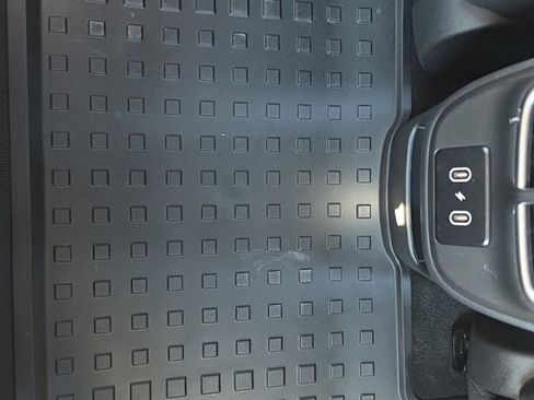 Certified 2025 Hyundai Ioniq 6 SEL image 18