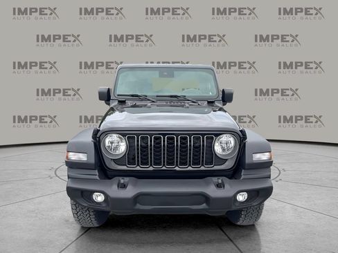 Used 2025 Jeep Wrangler Unlimited Sport AWD/4WD image 8