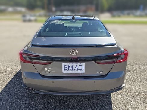 Used 2025 Toyota Camry XSE w/ Premium Plus Package FWD image 11