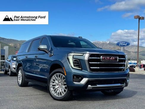 Used 2025 GMC Yukon XL Elevation AWD/4WD image 1