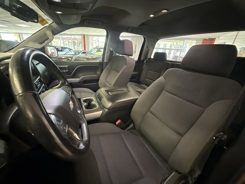 Used 2018 Chevrolet Silverado 1500 LT w/ All Star Edition AWD/4WD image 12