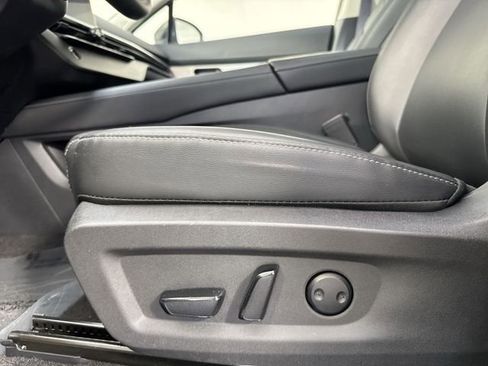 Used 2025 Nissan Murano SL image 24