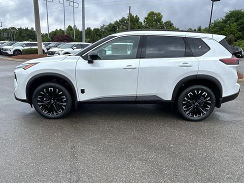 New 2026 Nissan Rogue SV AWD/4WD image 4
