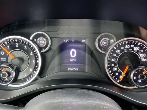 Used 2020 RAM 1500 Big Horn image 12