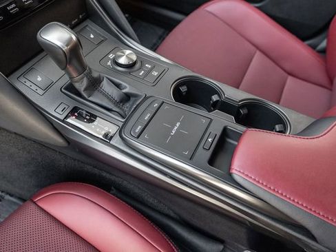 Used 2024 Lexus IS 300 F Sport RWD image 11