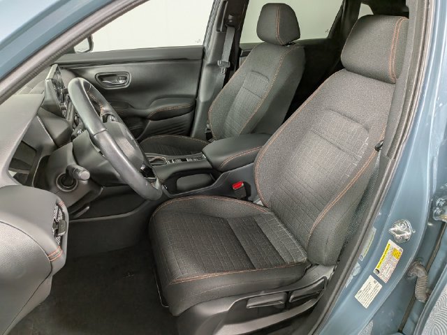 Used 2025 Honda HR-V Sport image 14