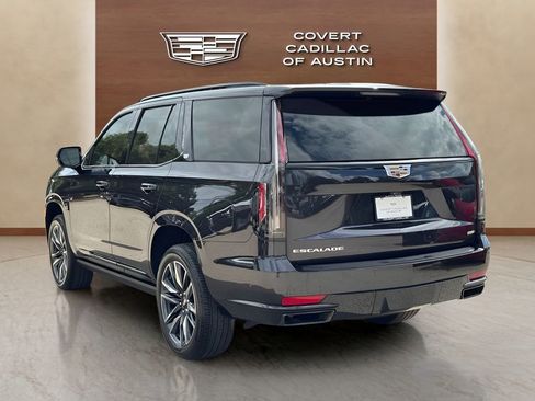 Certified 2024 Cadillac Escalade Sport w/ Touring Package AWD/4WD image 4