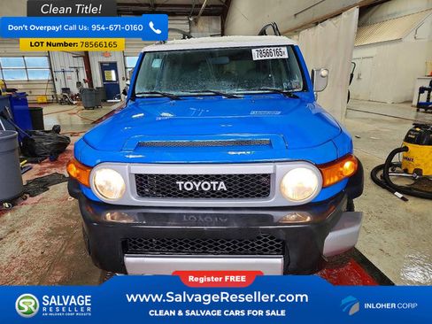 Used 2007 Toyota FJ Cruiser 4WD image 7