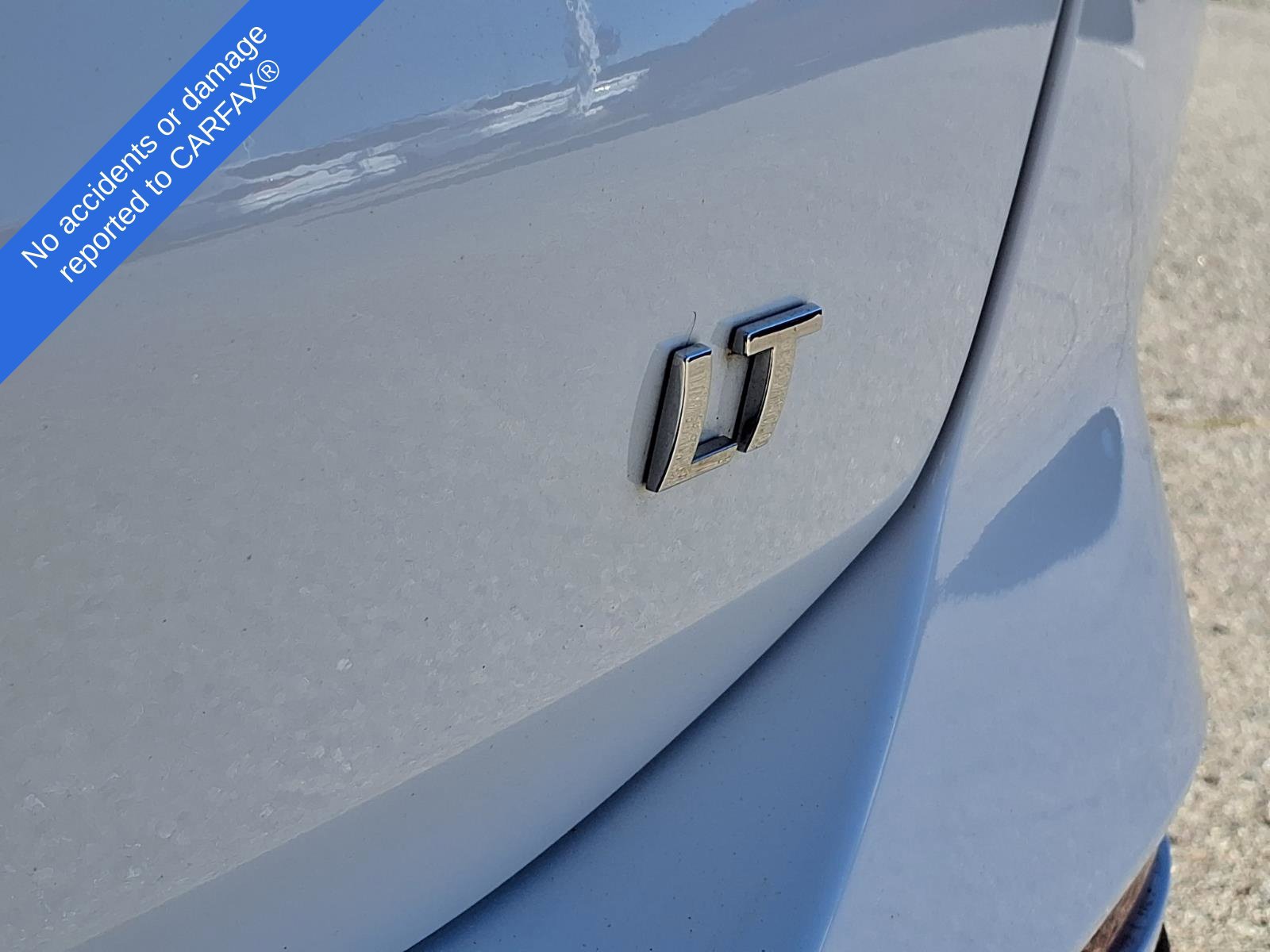 Used 2024 Chevrolet Equinox LT w/ LPO, Floor Liner Package FWD image 10