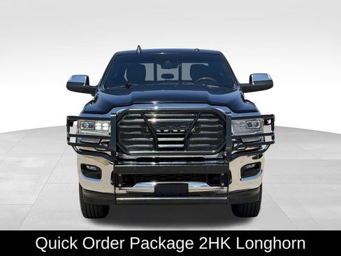 Used 2022 RAM 2500 Limited AWD/4WD image 3