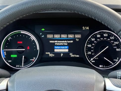 Used 2023 Toyota Sienna Limited AWD/4WD image 23