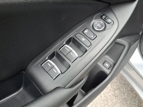 Used 2022 Honda Accord Sport image 12