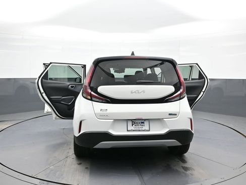 Used 2023 Kia Soul EX image 47