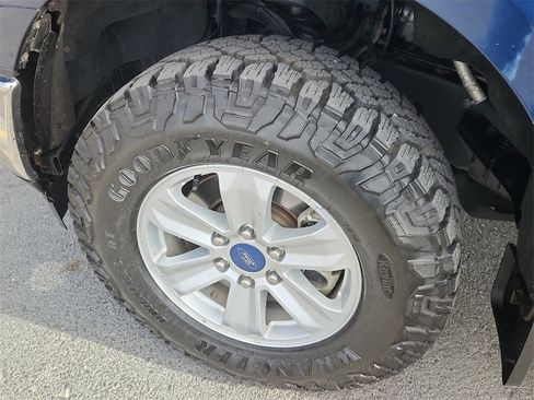 Used 2020 Ford F150 XLT w/ Equipment Group 301A Mid image 18