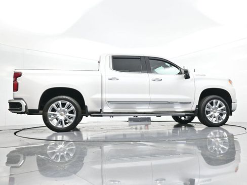 Used 2023 Chevrolet Silverado 1500 High Country w/ High Country Premium Package image 54