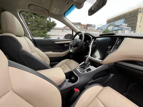 Used 2021 Subaru Outback Limited AWD/4WD image 19