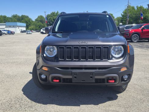 Used 2020 Jeep Renegade Trailhawk w/ Cold Weather Group AWD/4WD image 25