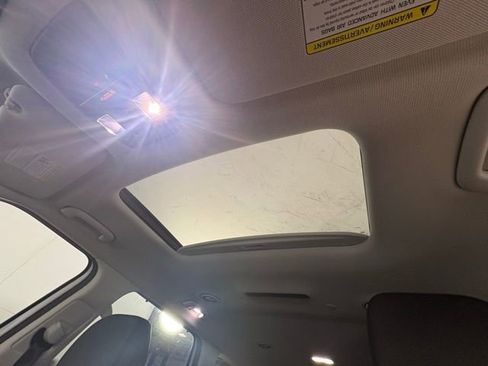 Used 2026 Hyundai Palisade SEL AWD/4WD image 17