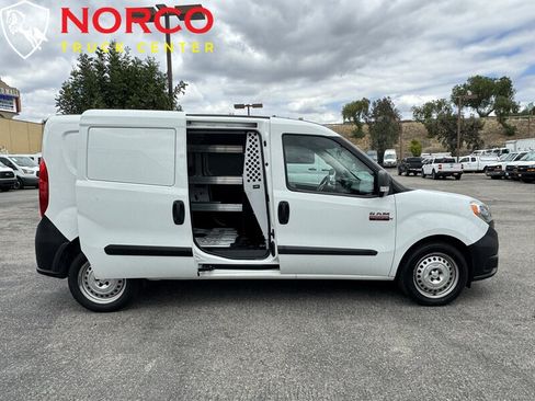 Used 2021 RAM ProMaster City Tradesman FWD image 2