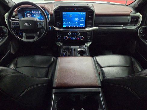 Used 2022 Ford F150 Lariat image 7