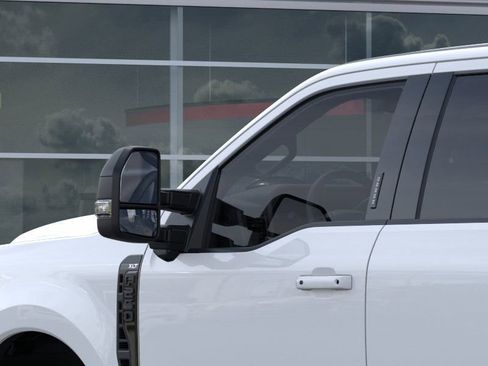 New 2025 Ford F250 XLT w/ Black Appearance Package image 20