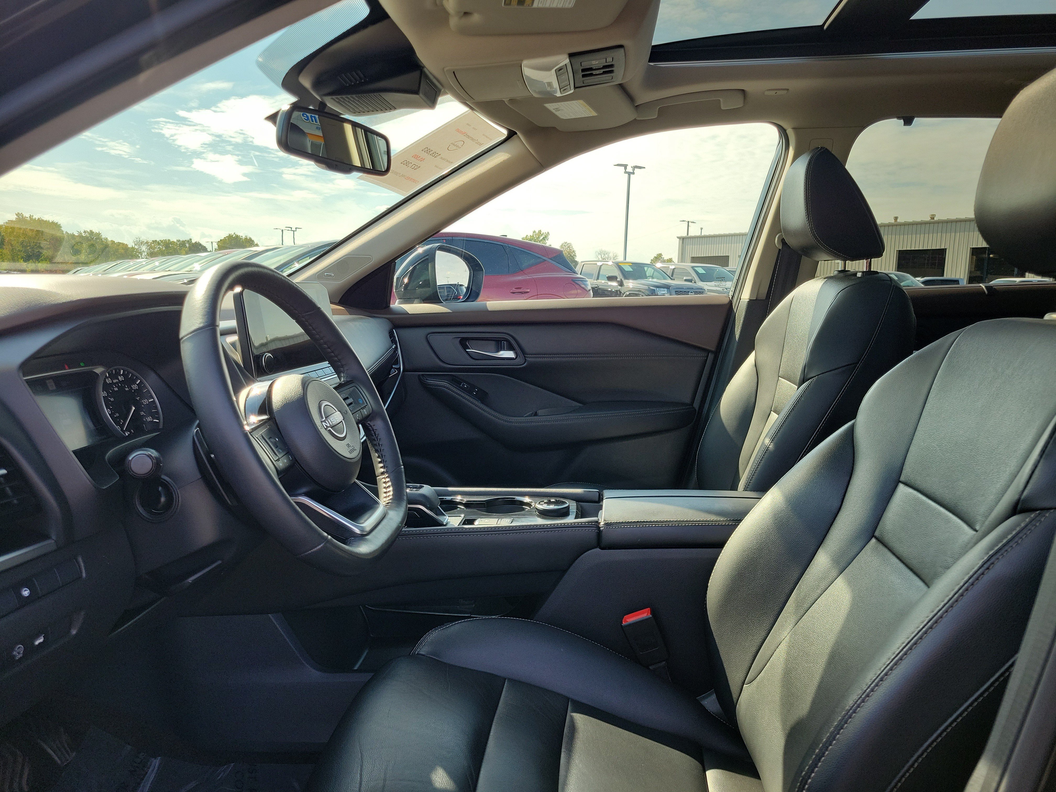 Certified 2023 Nissan Rogue SL w/ SL Premium Package AWD/4WD image 15