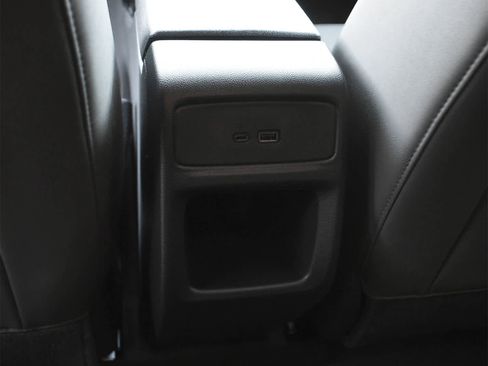 New 2026 Chevrolet Trax ACTIV w/ Sunroof Package image 12