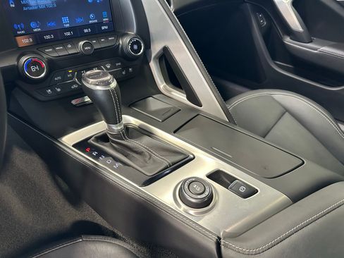 Used 2016 Chevrolet Corvette Z06 w/ 2LZ Preferred Equipment Group image 37