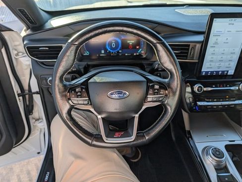 Used 2022 Ford Explorer ST w/ Equipment Group 401A image 12