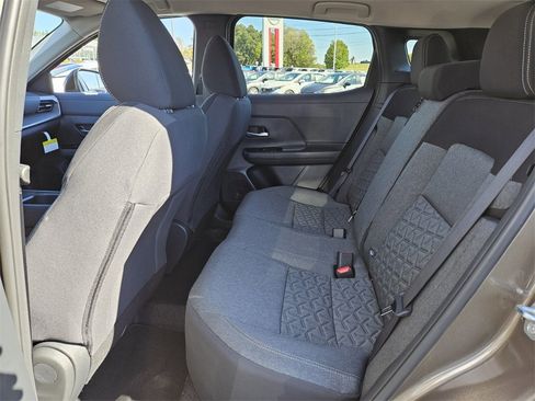 New 2026 Nissan Kicks SV image 5