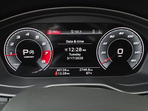 Used 2021 Audi Q5 Prestige w/ Prestige Package image 22