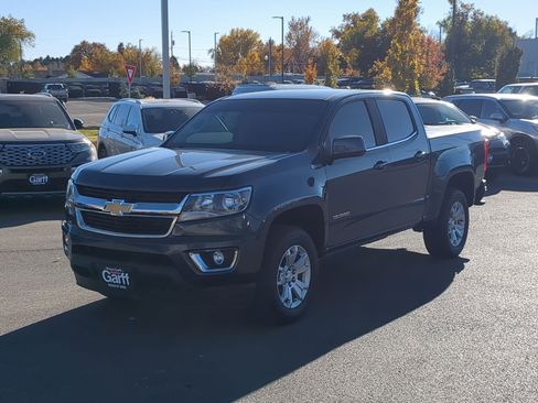 Used 2019 Chevrolet Colorado LT w/ LT Convenience Package image 10