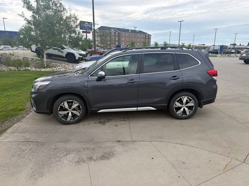 Used 2020 Subaru Forester Touring AWD/4WD image 13