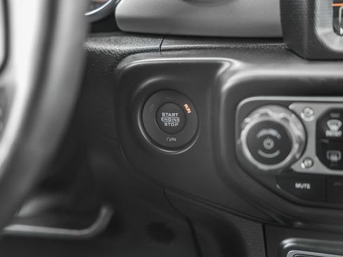 Used 2021 Jeep Gladiator Sport w/ Quick Order Package 24Q 80Th image 27