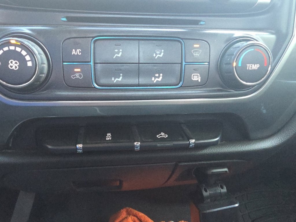 Used 2019 Chevrolet Silverado 1500 LT AWD/4WD image 17