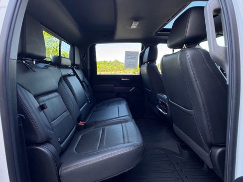Used 2022 GMC Sierra 2500 Denali AWD/4WD image 21