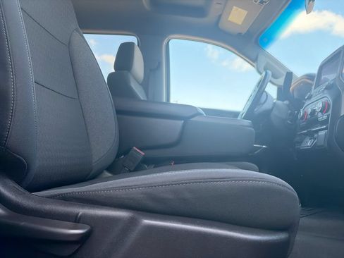 Used 2021 Chevrolet Silverado 1500 LT w/ Bed Protection Package AWD/4WD image 29