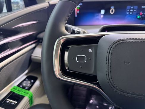 New 2026 Lincoln Nautilus Premier AWD/4WD image 14