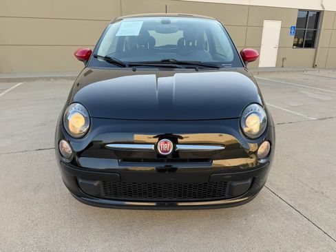 Used 2016 FIAT 500 Pop w/ Italia Package FWD image 2