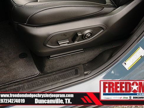 New 2026 Jeep Grand Cherokee Limited w/ Limited Altitude Package RWD image 35
