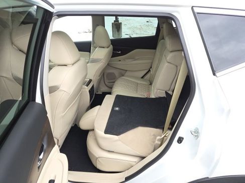 Used 2019 Nissan Murano Platinum image 43