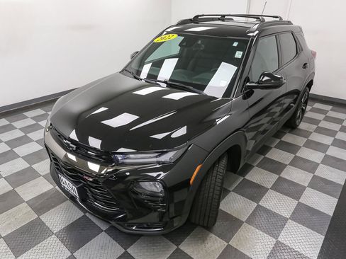 Used 2022 Chevrolet TrailBlazer RS w/ Technology Package AWD/4WD image 6