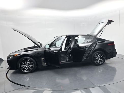Certified 2023 Kia Stinger GT-Line AWD/4WD image 57
