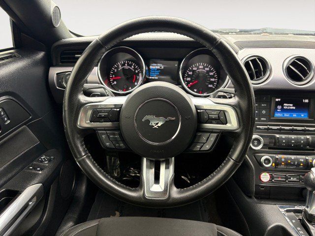 Used 2015 Ford Mustang GT RWD image 10