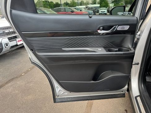 Used 2025 Hyundai Palisade Calligraphy AWD/4WD image 26