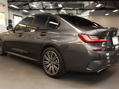 Used 2022 BMW M340i xDrive w/ Driving Assistance Package image 5