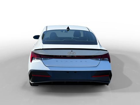 New 2026 Hyundai Elantra SEL Sport Premium FWD image 4