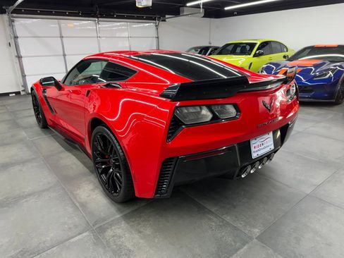Used 2016 Chevrolet Corvette Z06 w/ 3LZ Preferred Equipment Group image 4