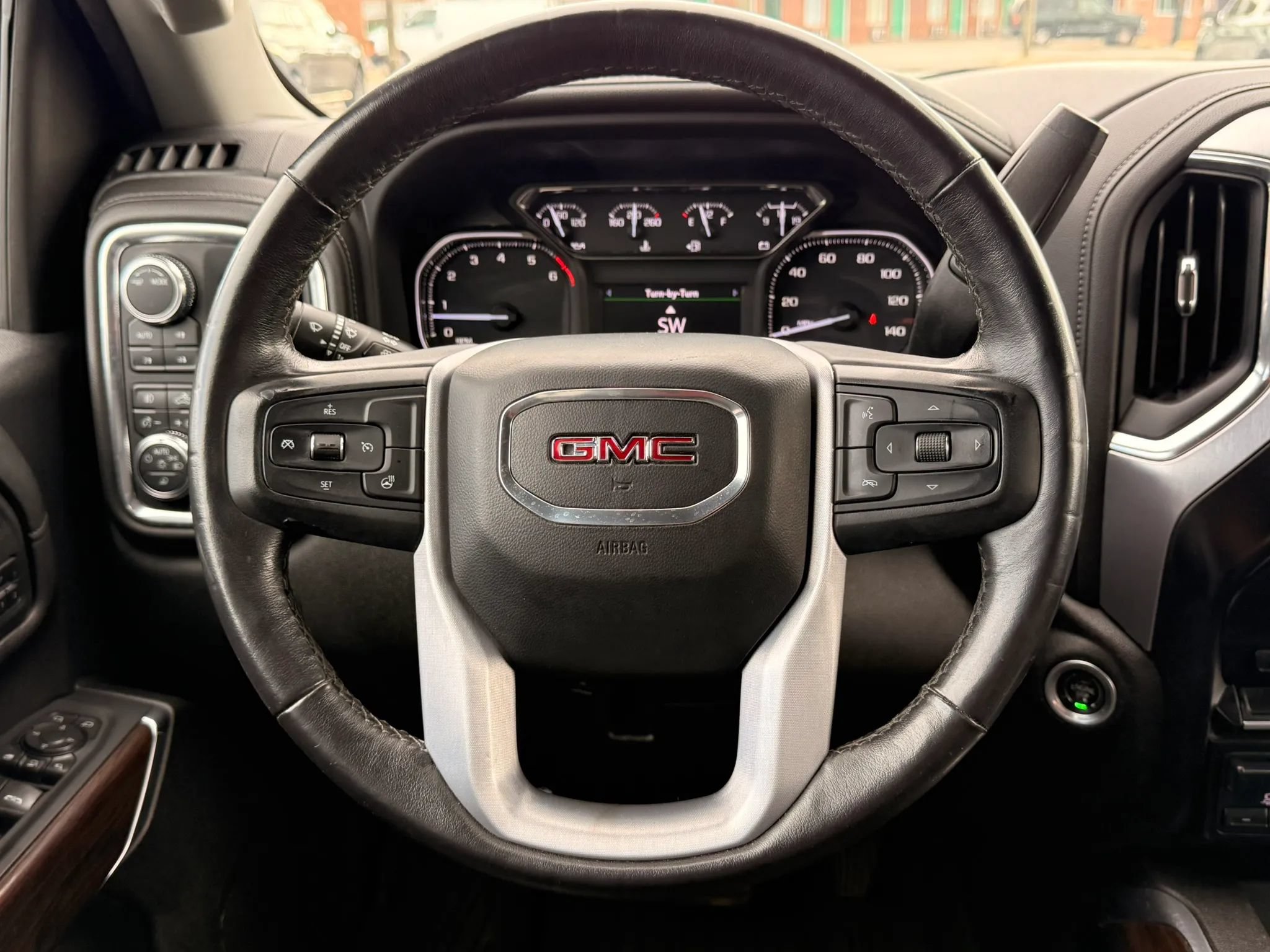 Used 2022 GMC Sierra 2500 SLT w/ SLT Convenience Package AWD/4WD image 22